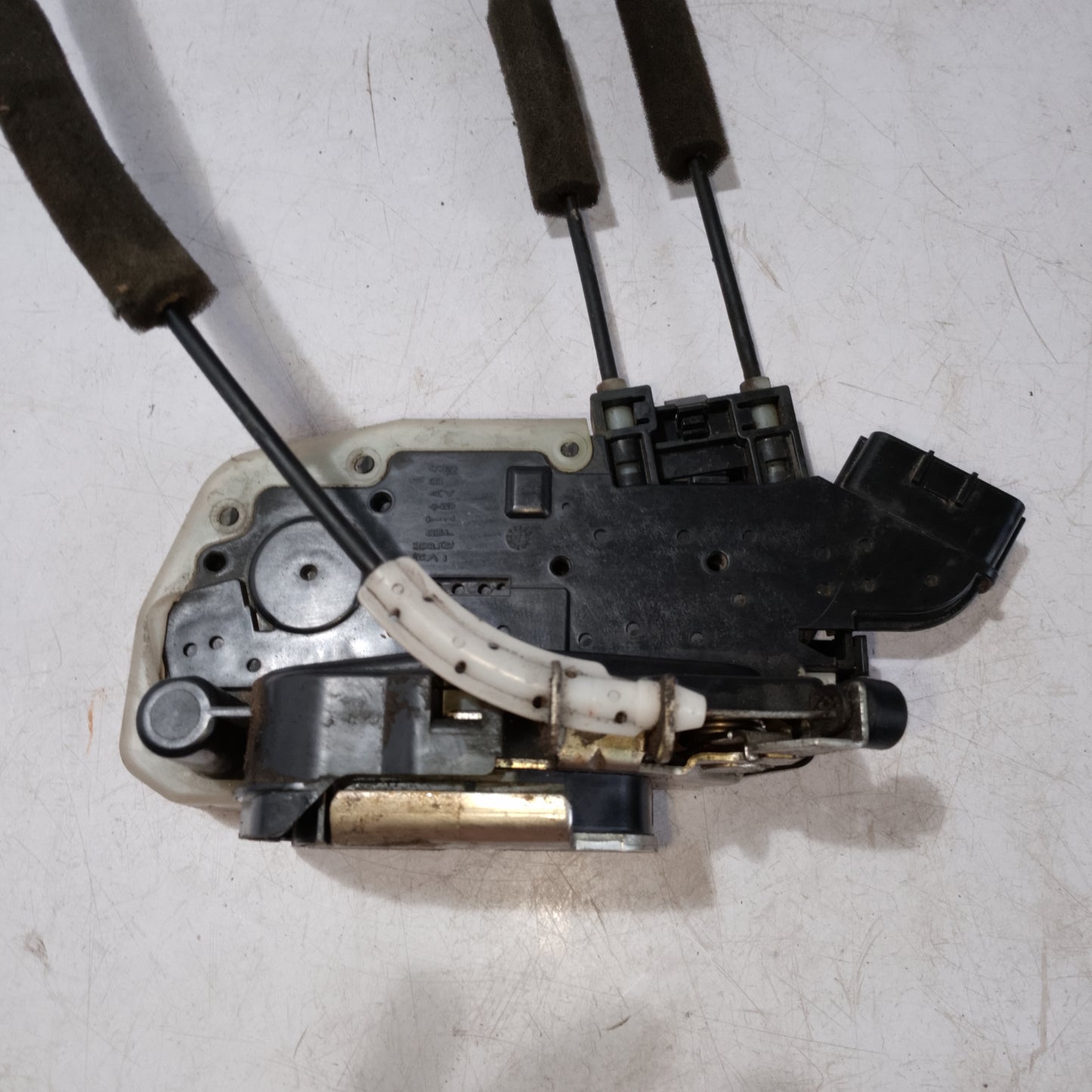 Door Lock Actuator | Front Passenger Side | Nissan Almera