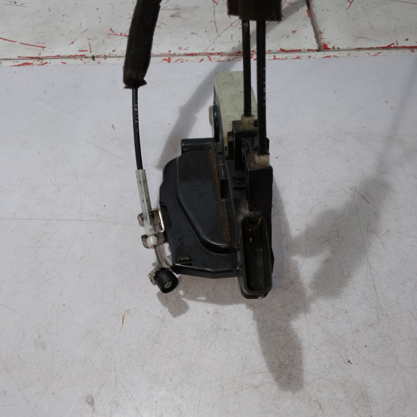 Door Lock Actuator | Front Passenger Side | Nissan Almera