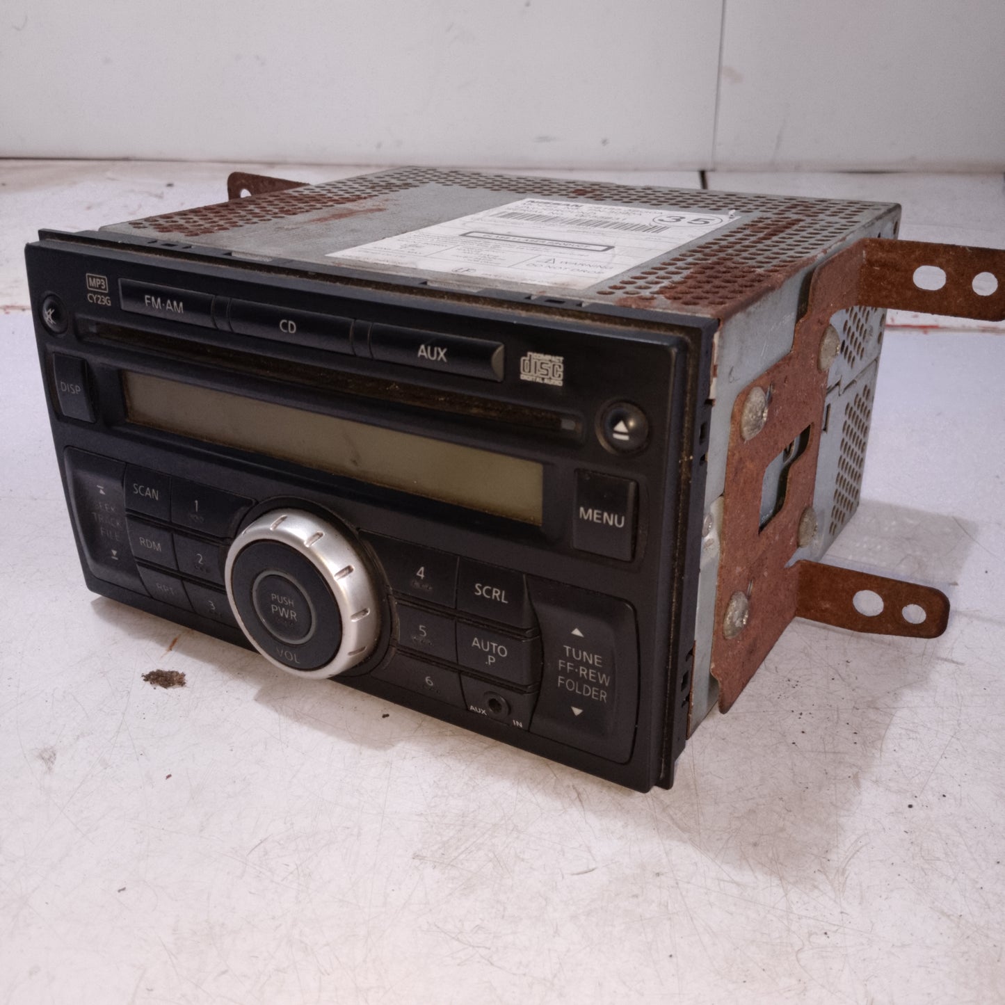 Stereo | Nissan Almera