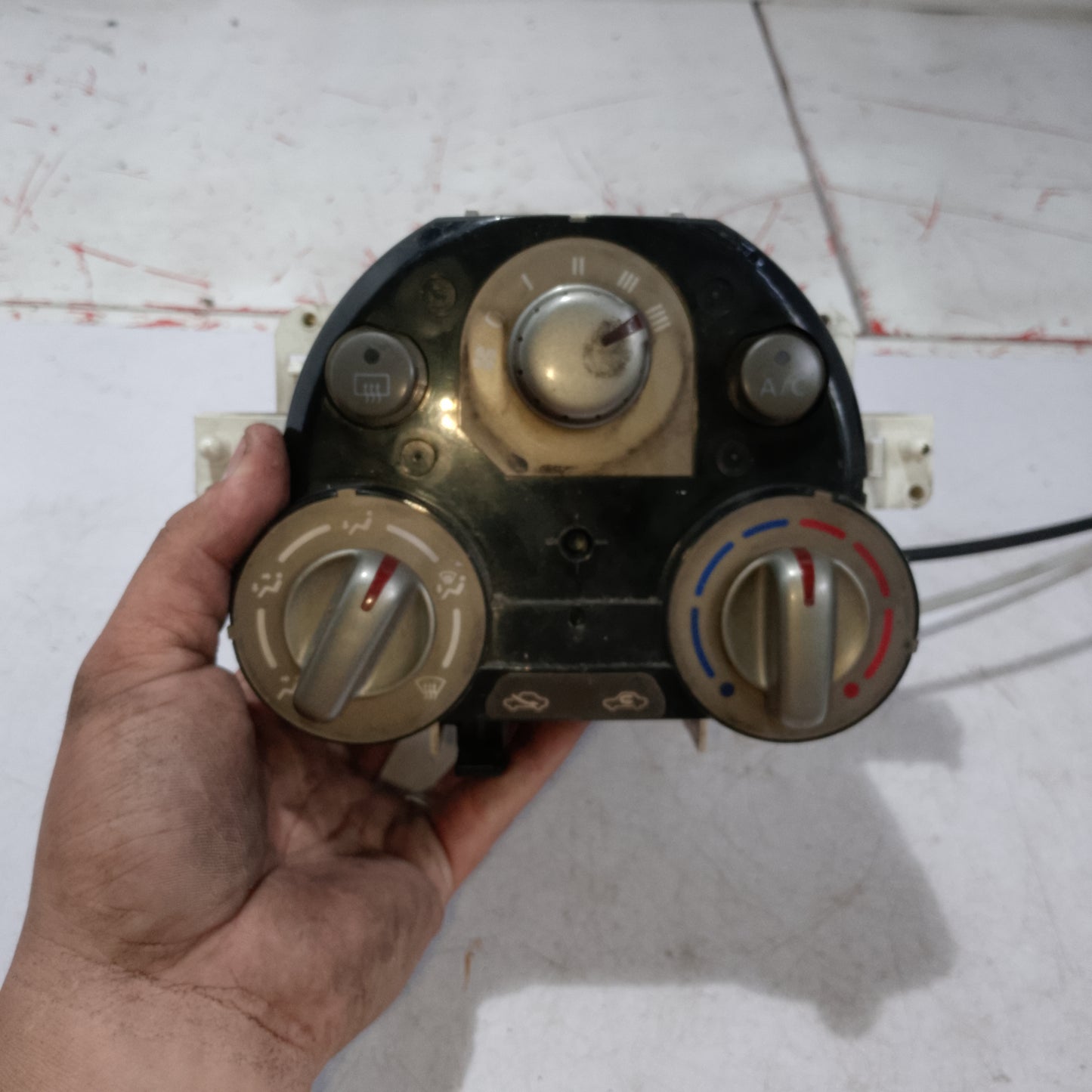 Climate Control | Nissan Almera