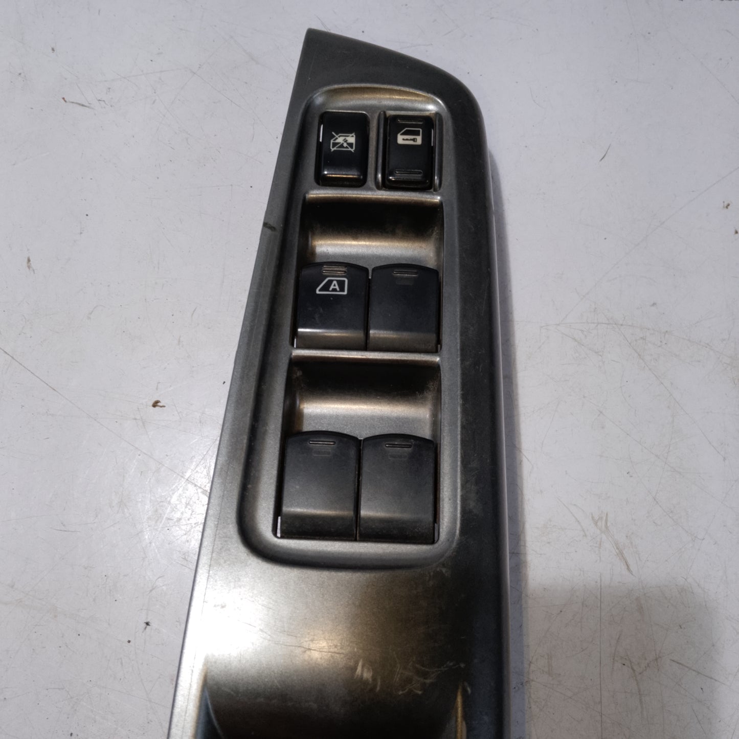 Main Switch | Subaru
