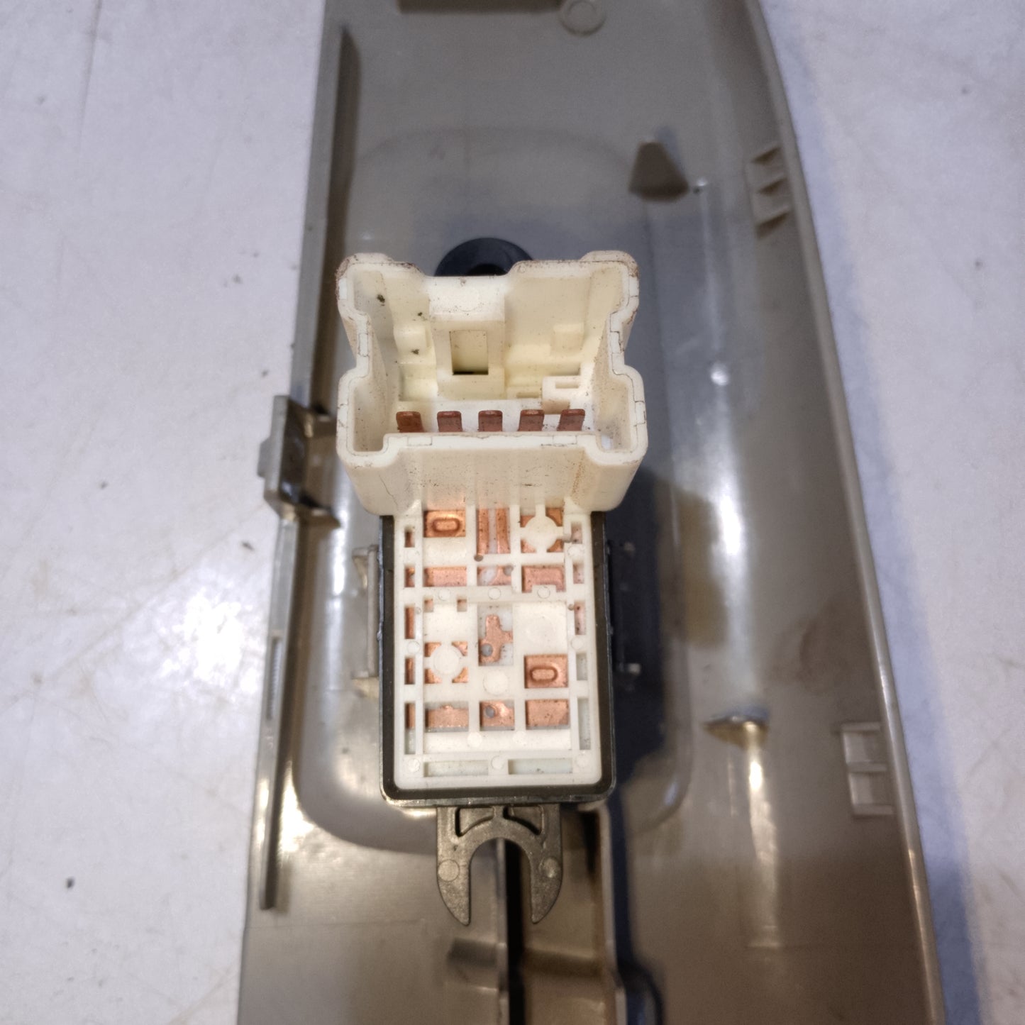 Window Switch | Rear Passenger Side | Subaru