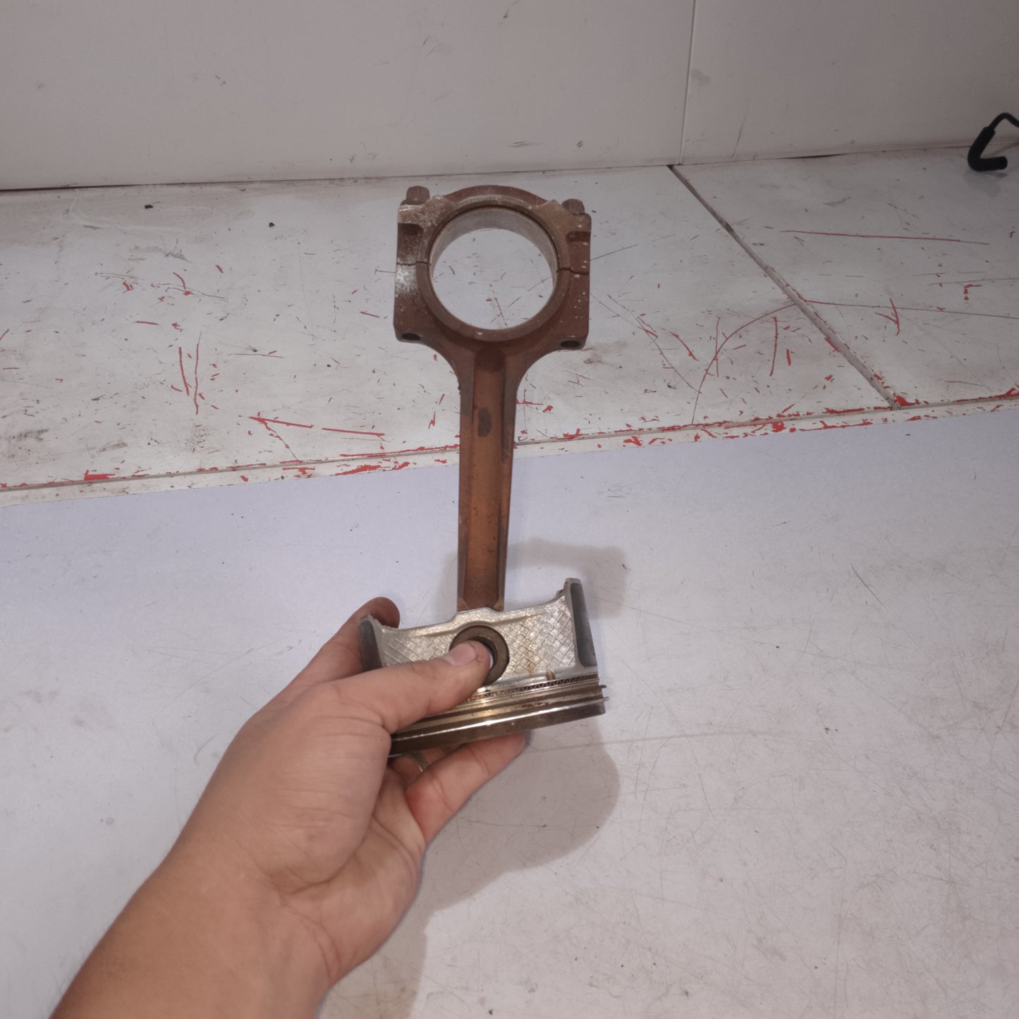 Piston Assembly | Escape 2.3