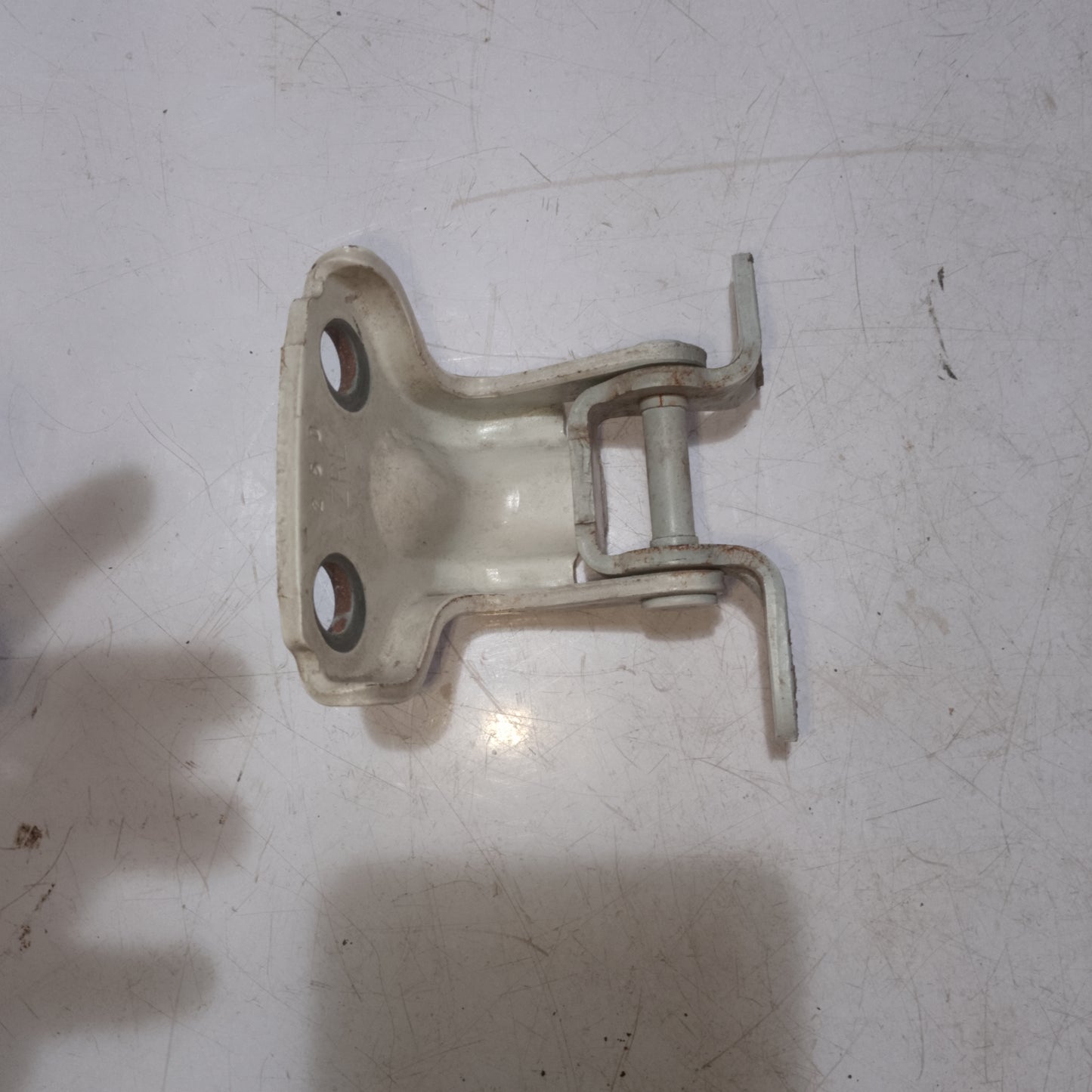 Bisagra | Rear Driver Side | Subaru