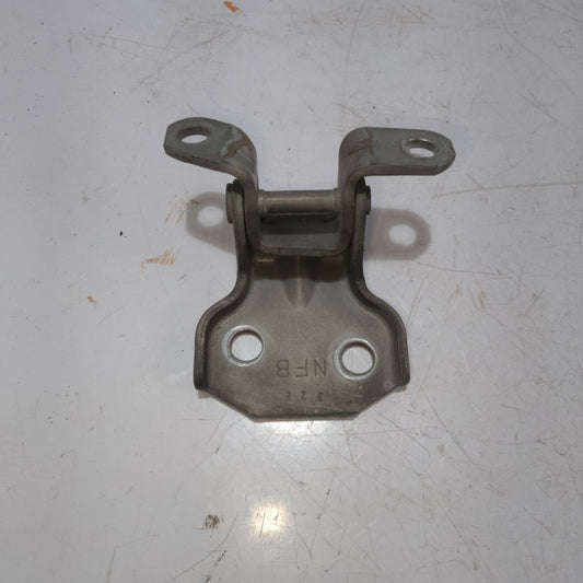 Bisagra | Rear Driver Side | Subaru