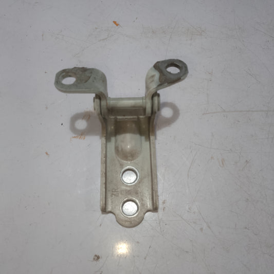 Bisagra | Rear Driver Side | Subaru