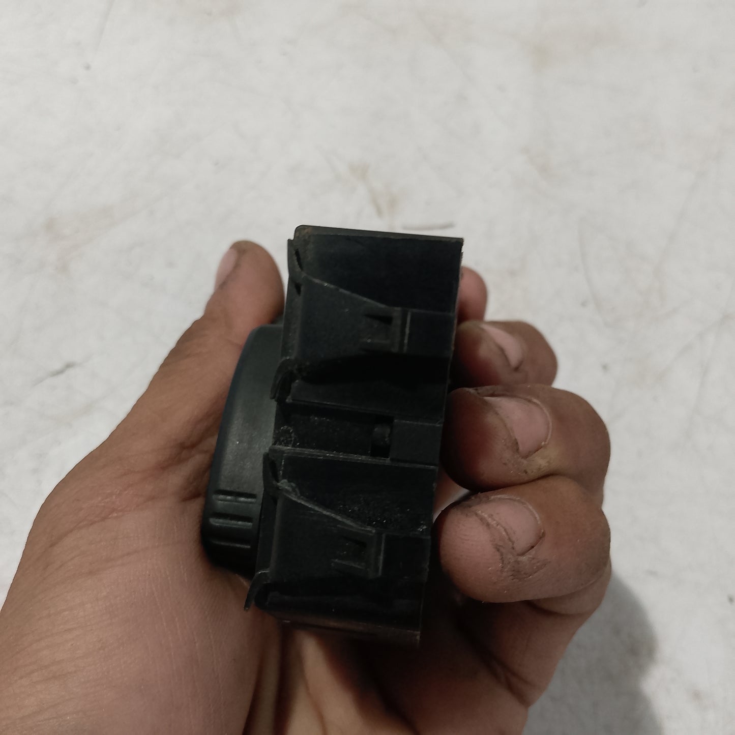 Seat button | Ford Focus