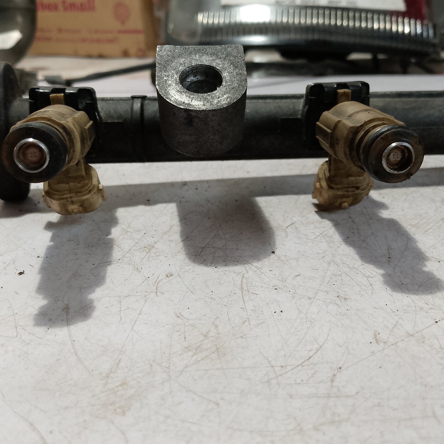 Injection Rail w/ Fuel Injectors | Tucson