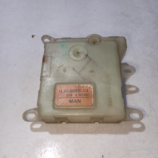 AC Heater Flap Actuator | Expedition