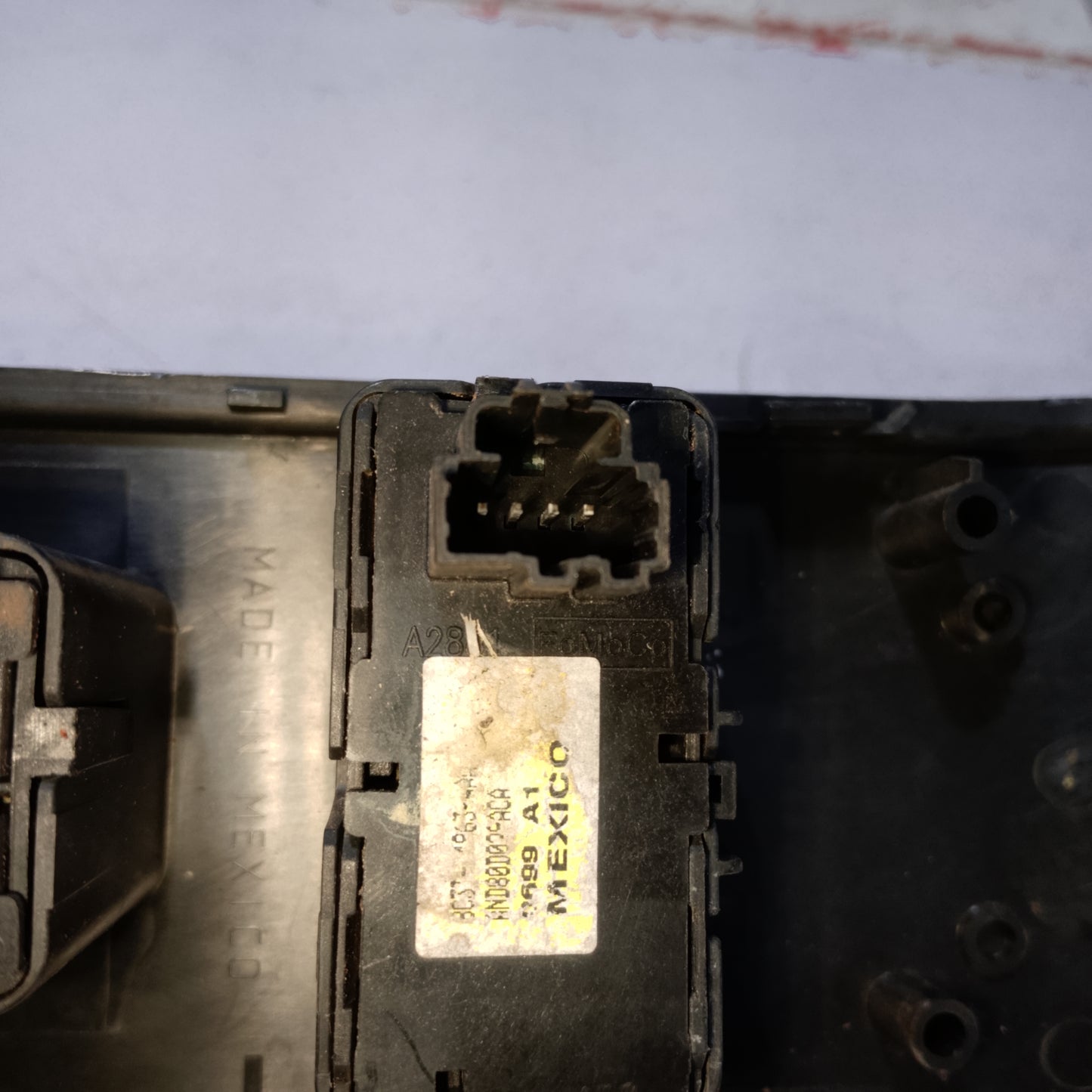 Front Window Switch P/S | Explorer 2009
