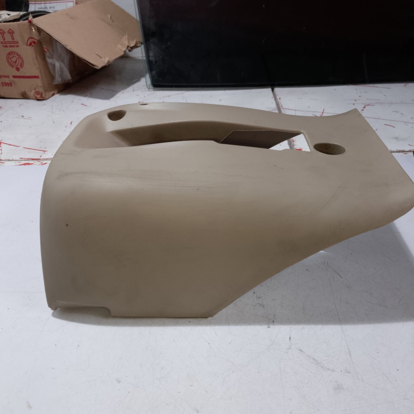 Steering Column Cover | Explorer 2009