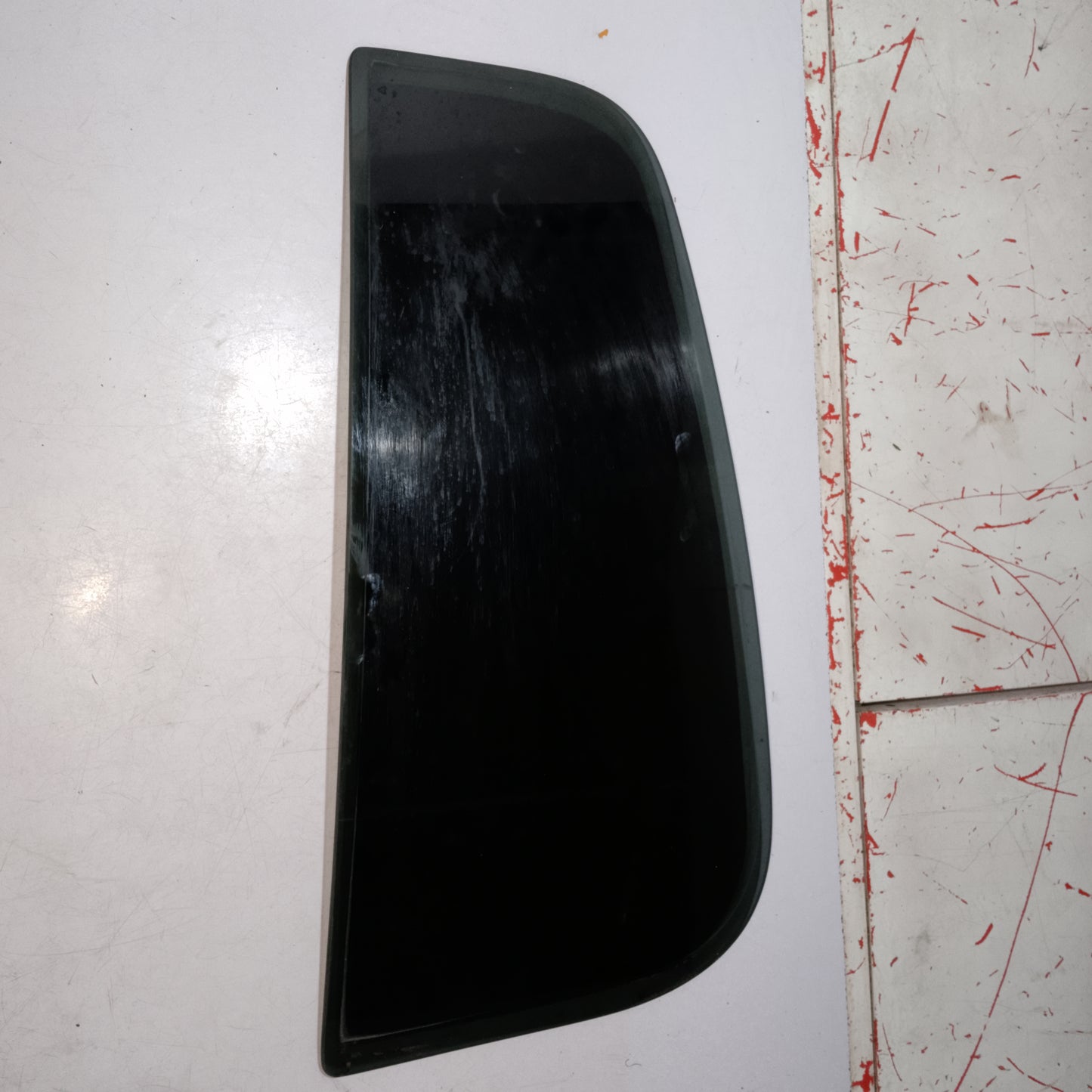 Door Vent Window D/S | Explorer 2009