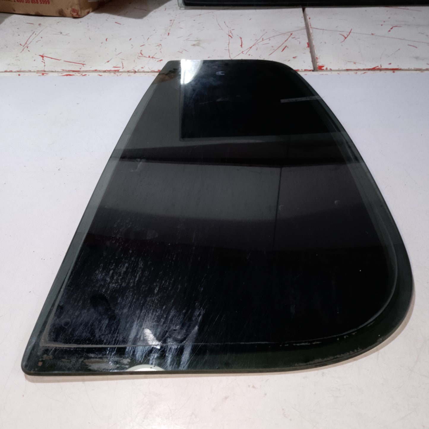 Door Vent Window D/S | Explorer 2009