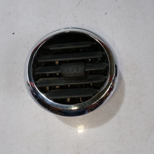 AC Vent Dashboard | Explorer 2009