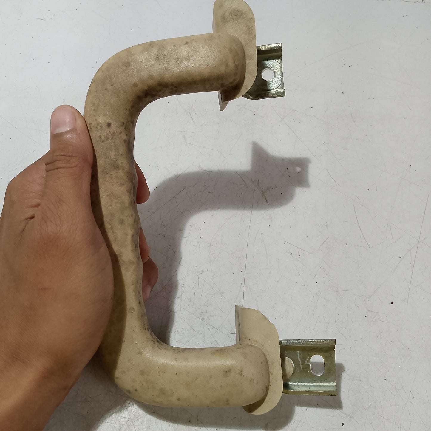 Grab handle. Ford Explorer
