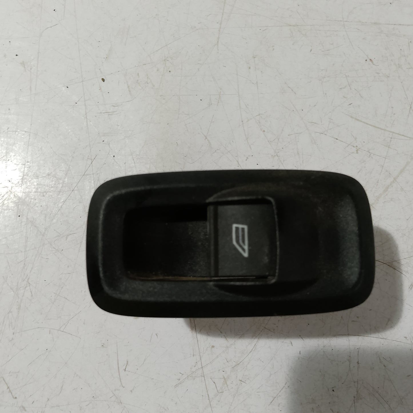 Window switch FORD ECOSPORT