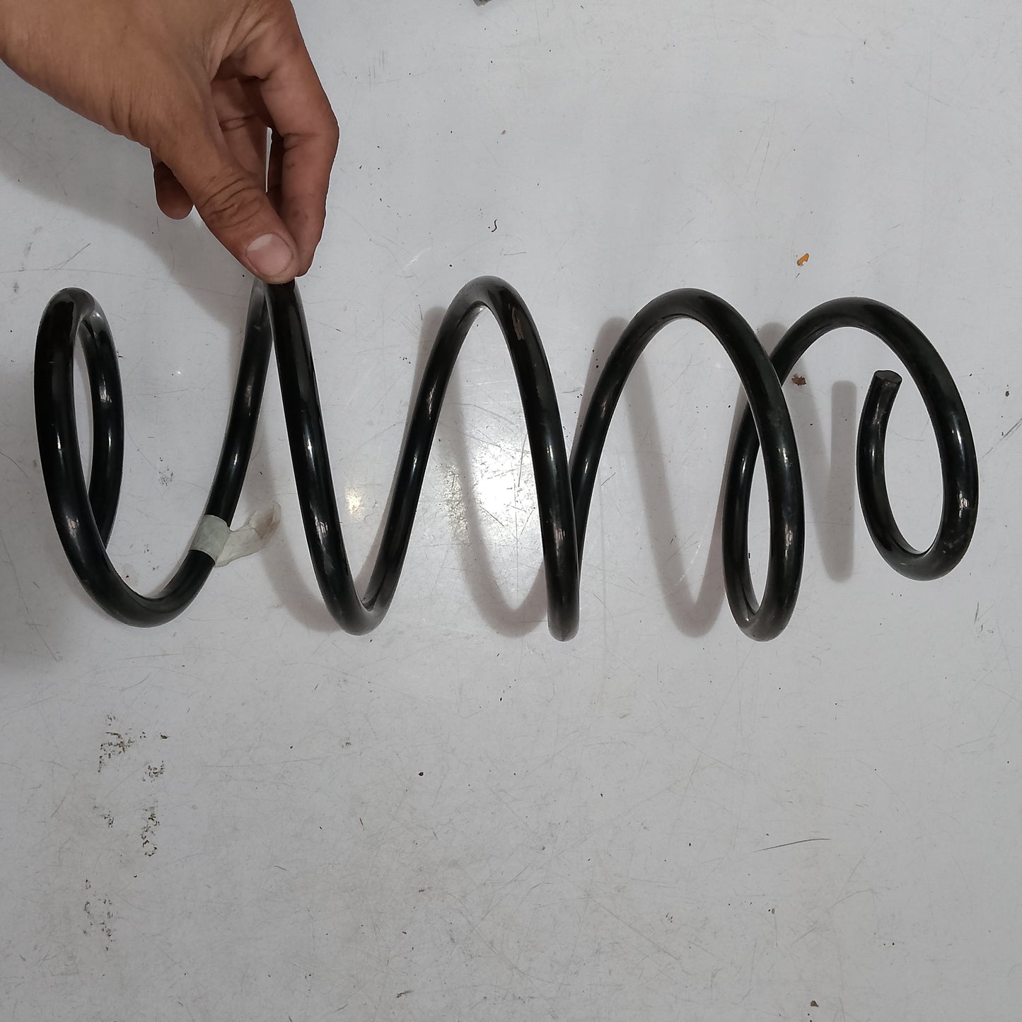 Coil spring Ford expidition
