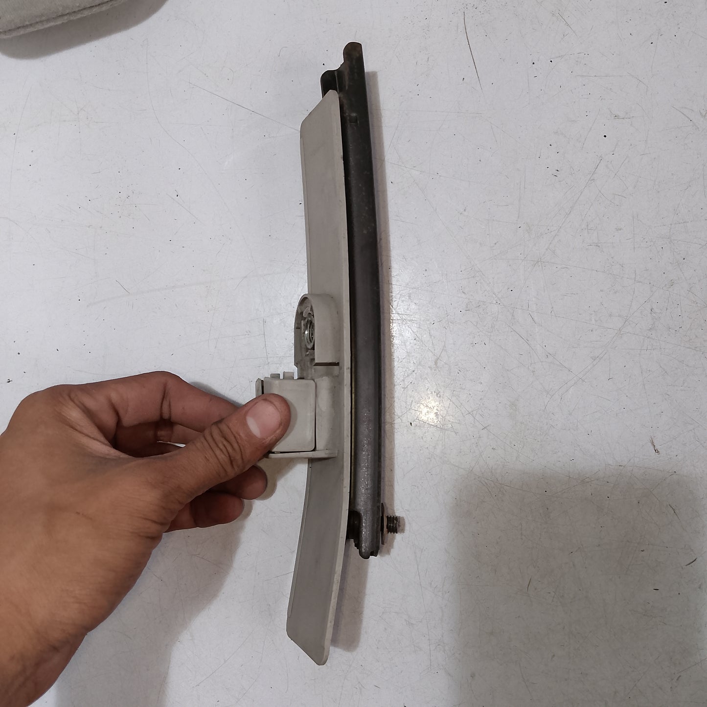 Seatbelt Adjuster D/S Honda Accord