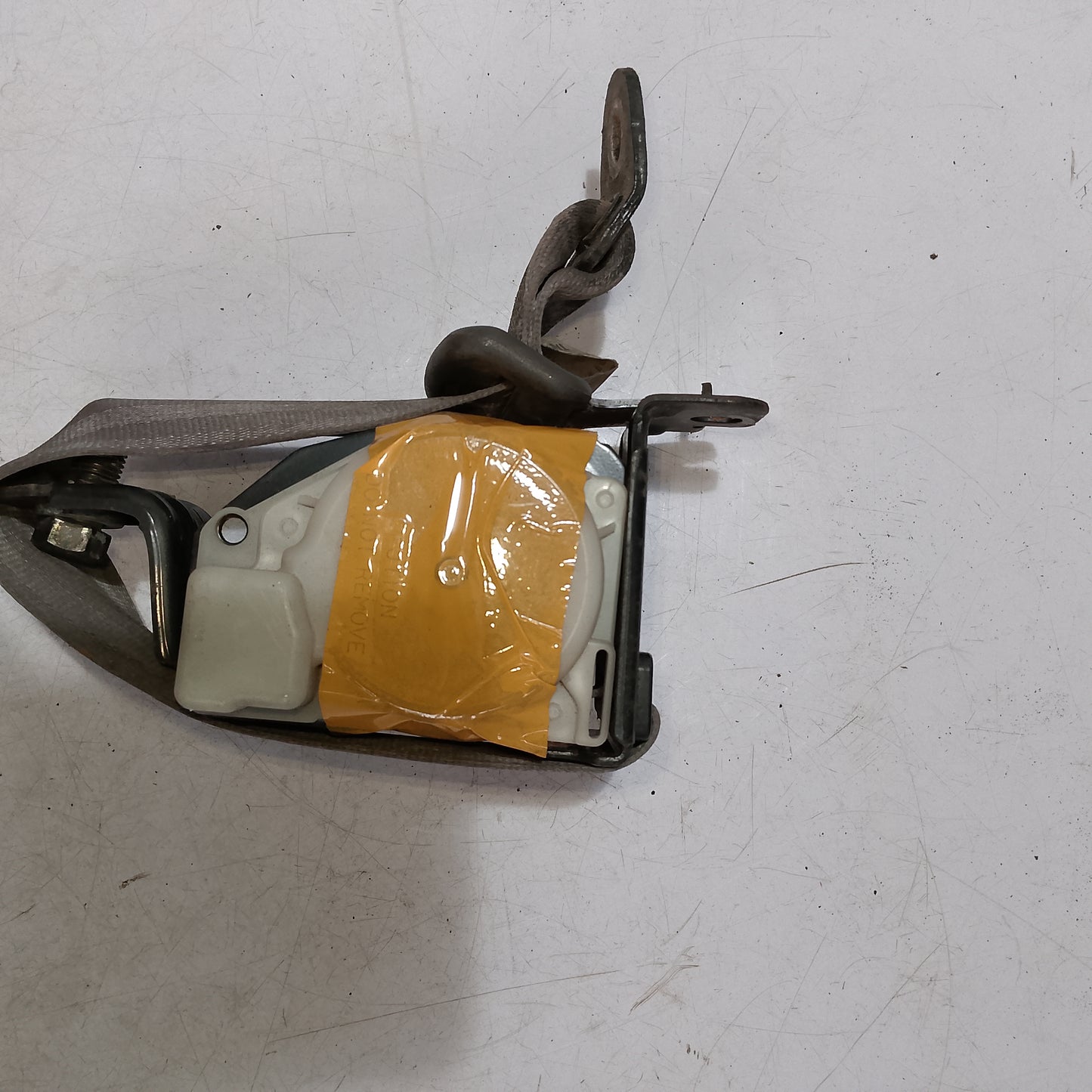 Seat belt Rear Driver Side