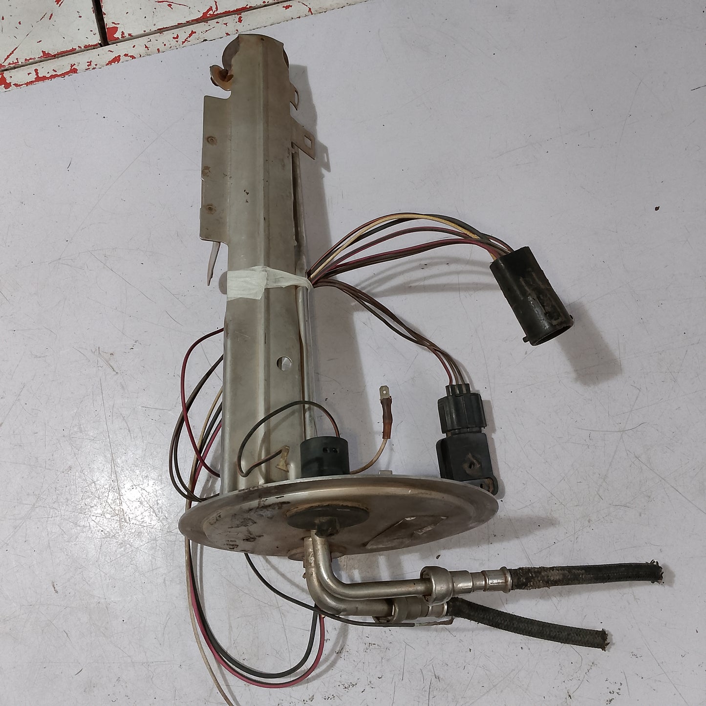 Fuel pump assy ford expidition