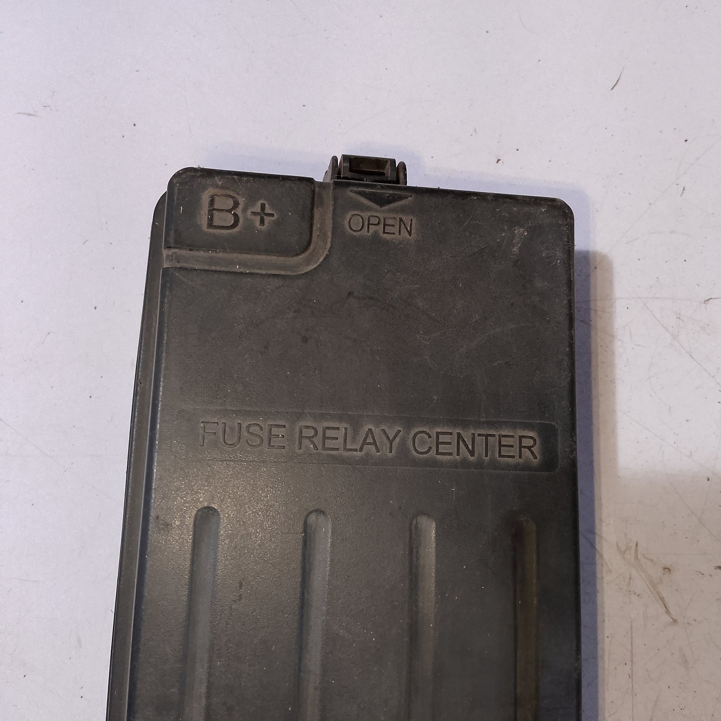Fuse Box cover Chevrolet Optra