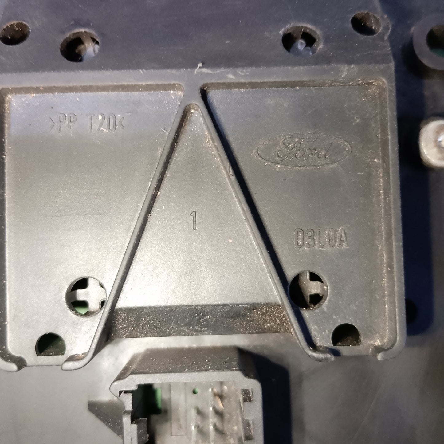 Center Console Ford Fiesta 1.5