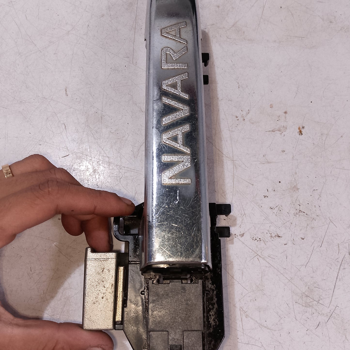 Outer Door Handle Rear Passenger side Navarra