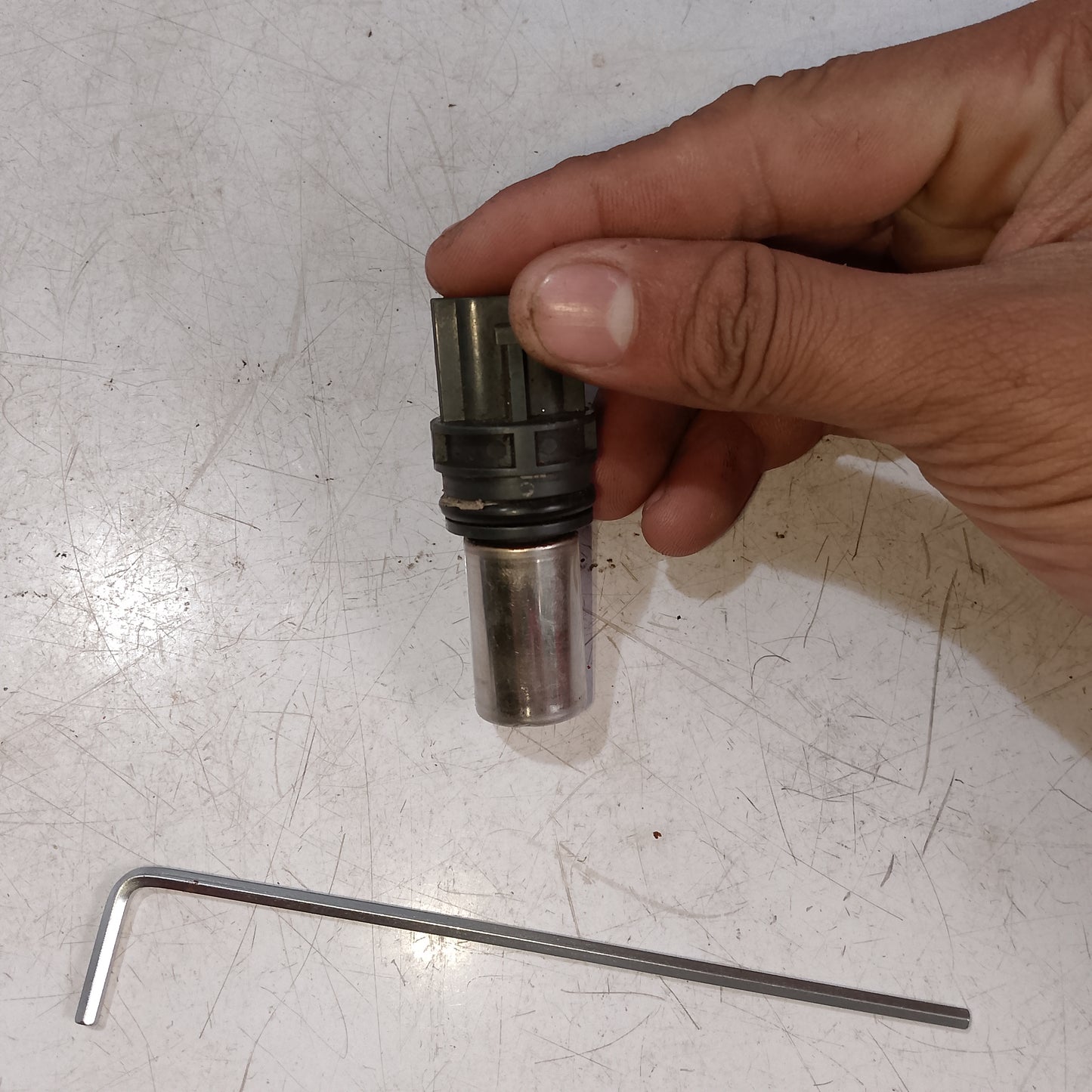Camshaft sensor wagon xtrail