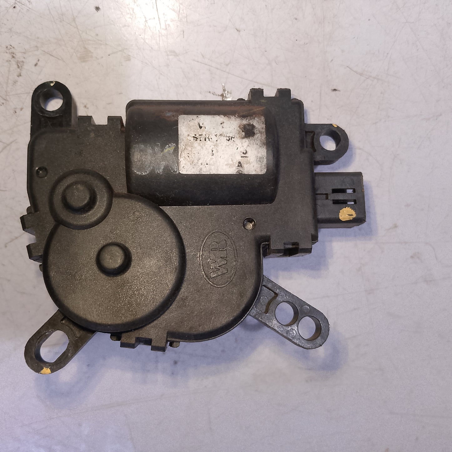 Fuel pump Ford Fiesta 1.4