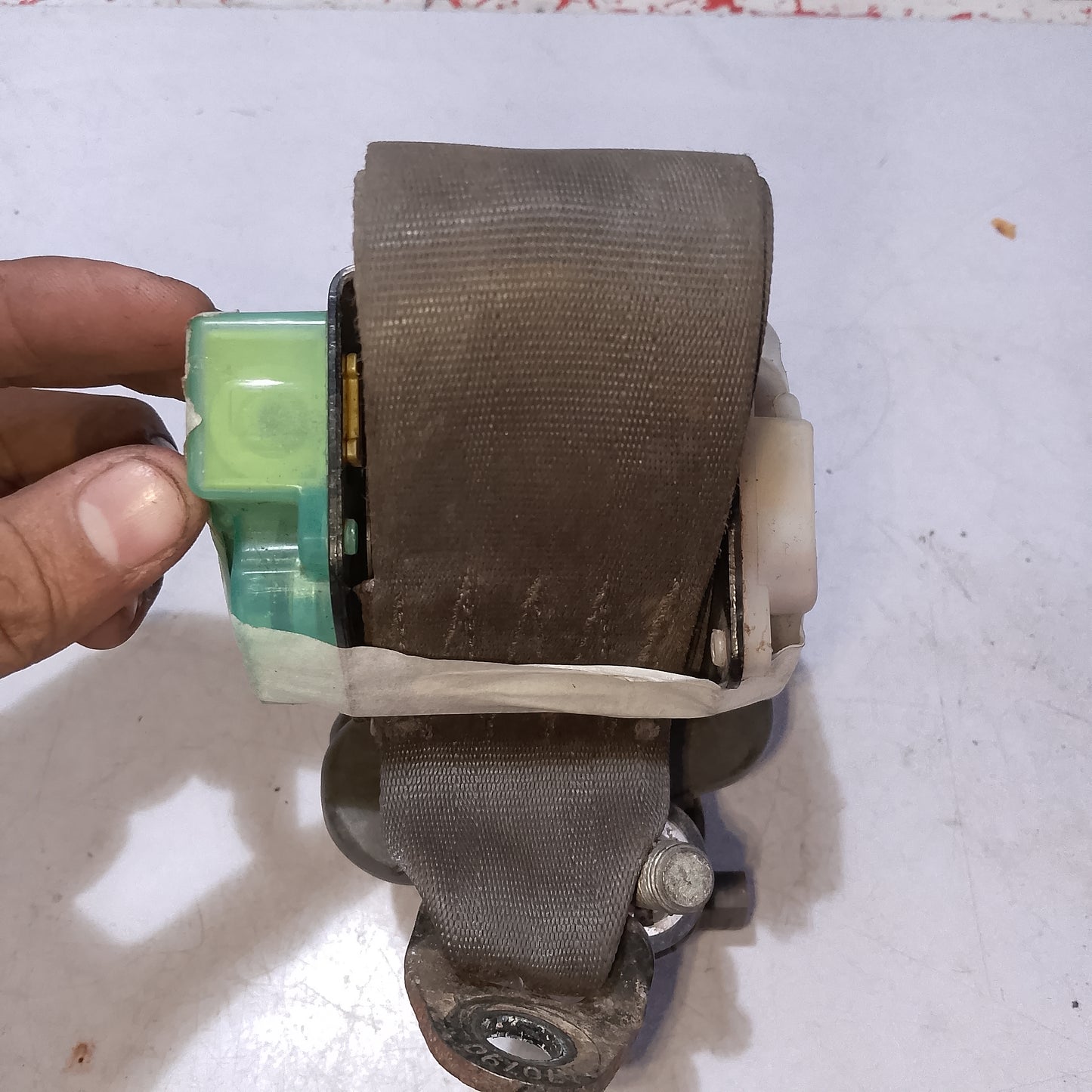 Seatbelt 3rd row seat d/s everest