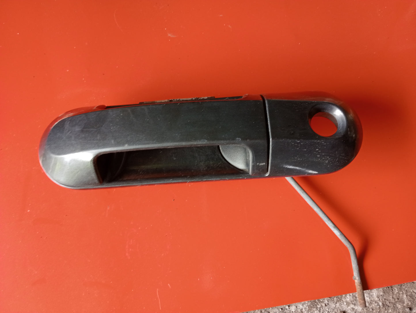 Ford Explorer | Eddie Bauer | Front Driver Side Outer Door Handle