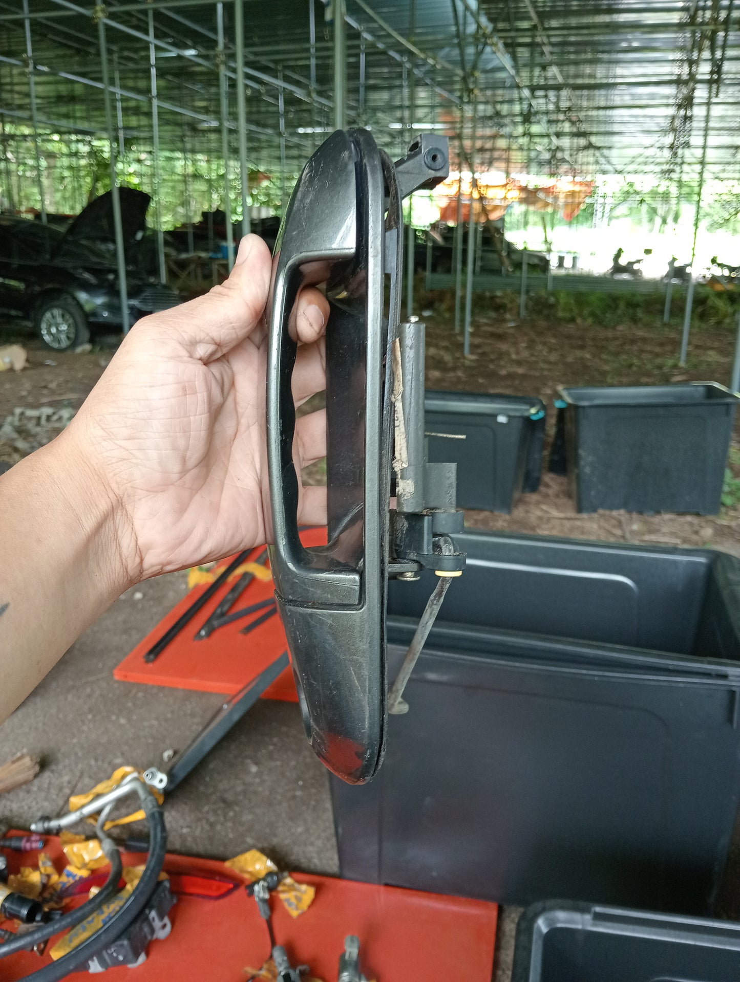 Ford Explorer | Eddie Bauer | Front Driver Side Outer Door Handle