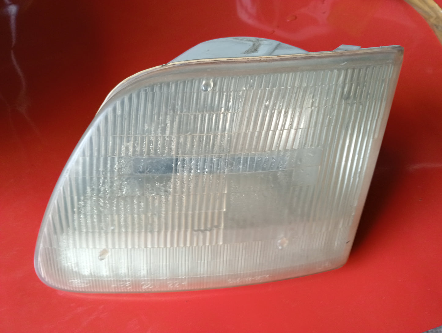 Ford Expedition | Gen1 | Headlight Passenger Side