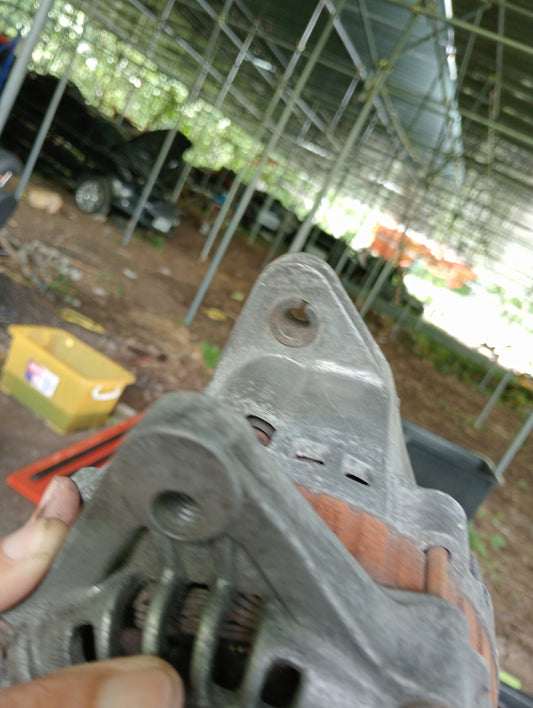 Nissan Exalta | Alternator