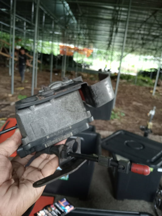 Ford Explorer | Cruise Control Unit