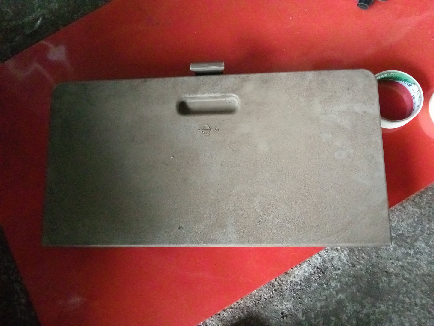 Ford Explorer | Glove Box Cover