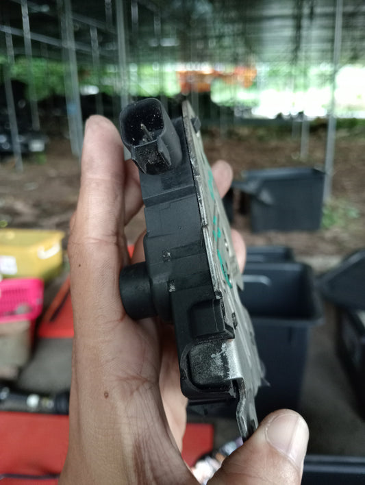 Ford Focus | Hood Lock Actuator