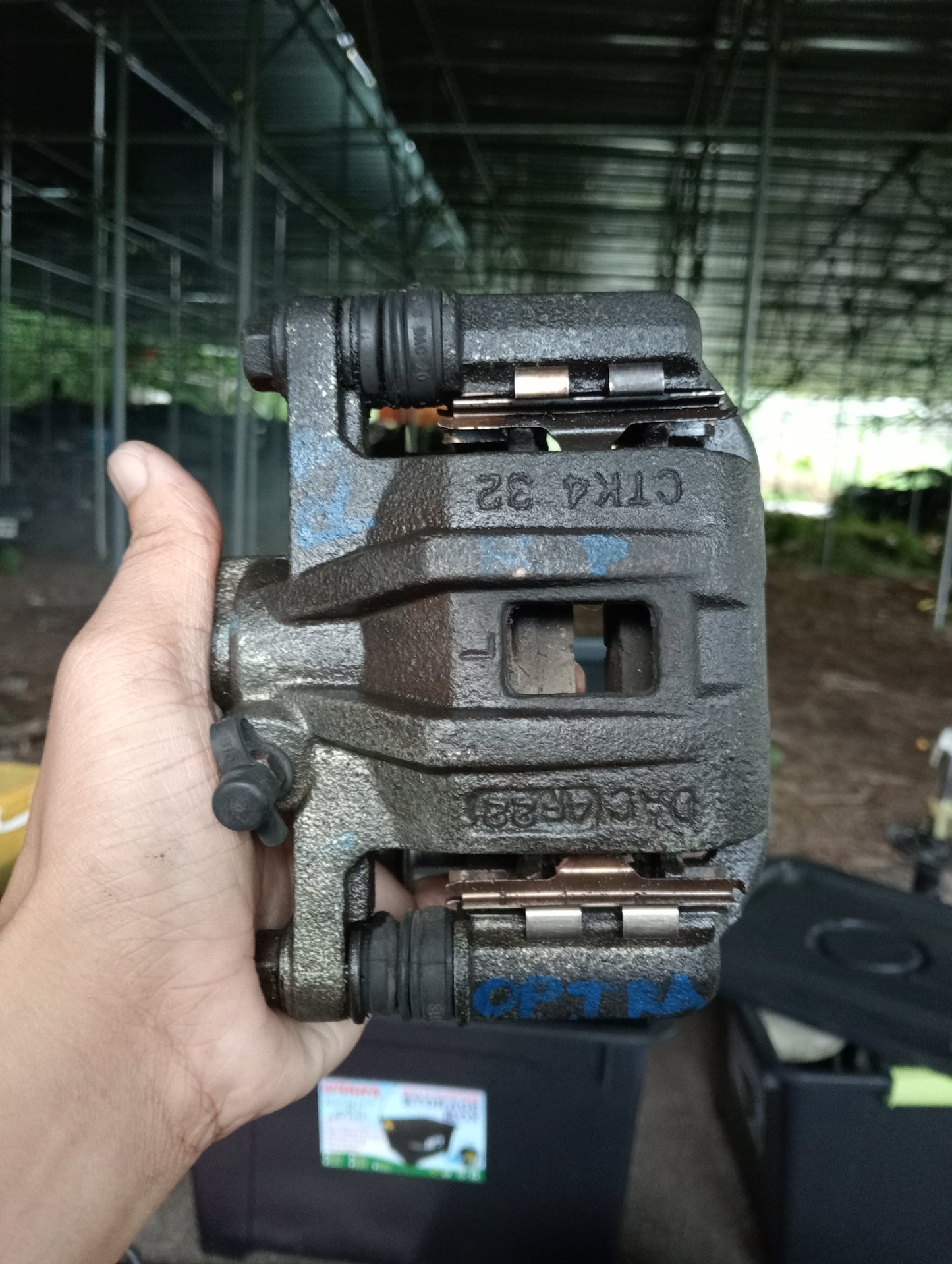Chevrolet Optra | 1.6 | Brake Caliper Rear Driver Side