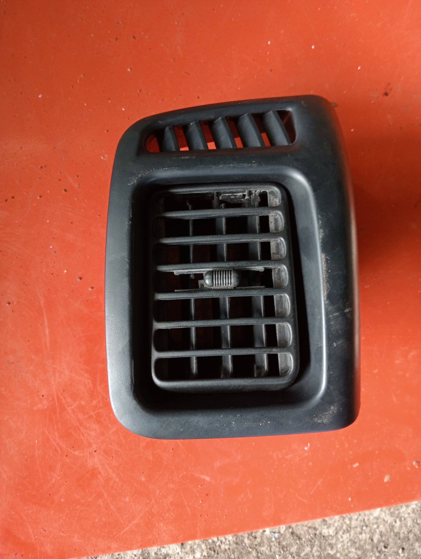 Ford Escape | AC Louver