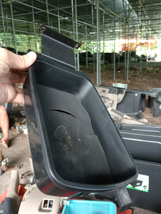 Ford Escape | 2.3 | Arm Rest W/O Cover