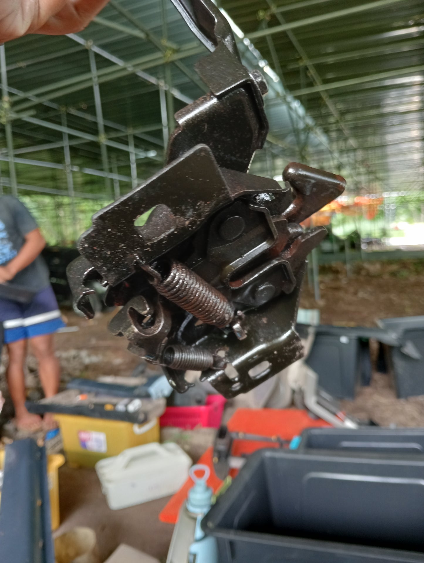 Ford Escape | 2.3 | Hood Lock Actuator