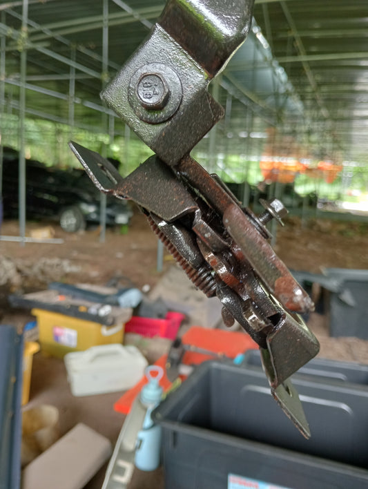 Ford Escape | 2.3 | Hood Lock Actuator