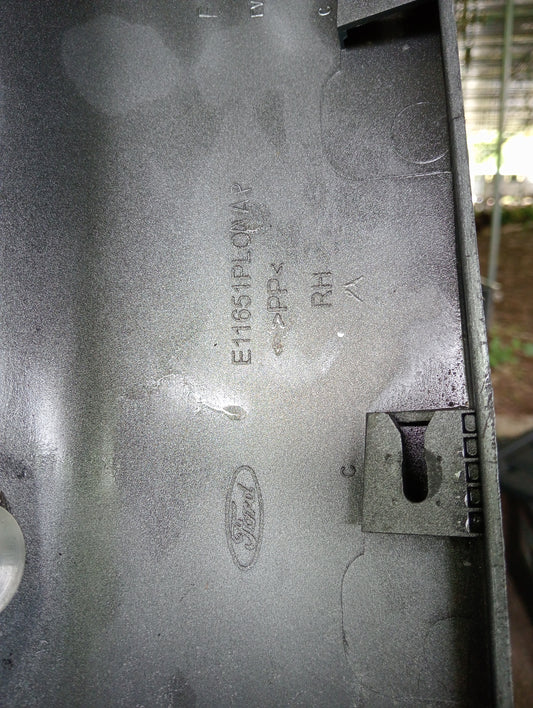 Ford Escape | 2.3 | Side Skirt | RH