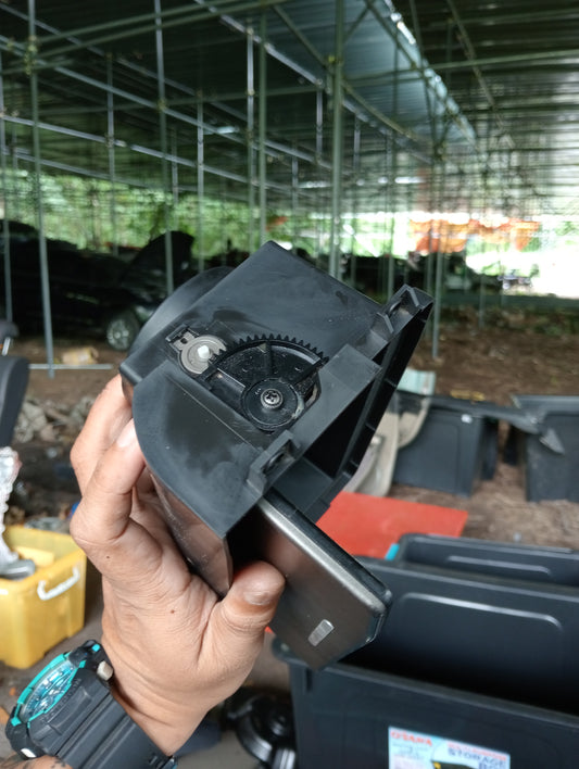 Ford Escape | 2.3 | Cup Holder