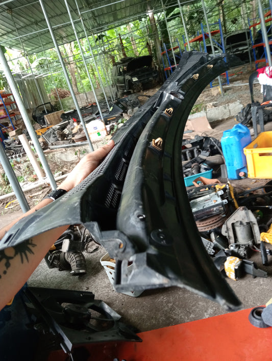 Ford Escape | 2.3 | Cowl Cover