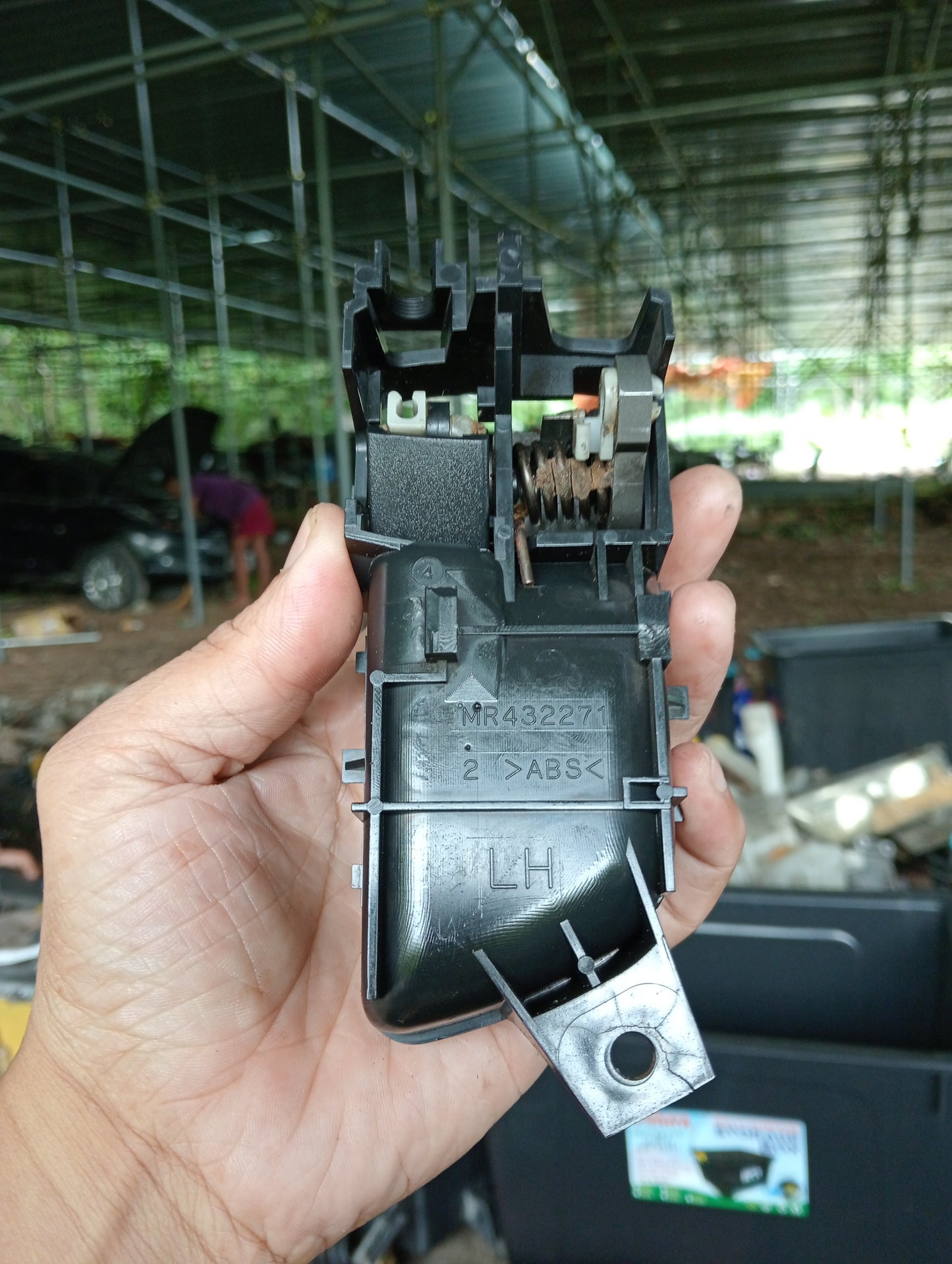 Pajero | Front Driver Side Inner Door Handle