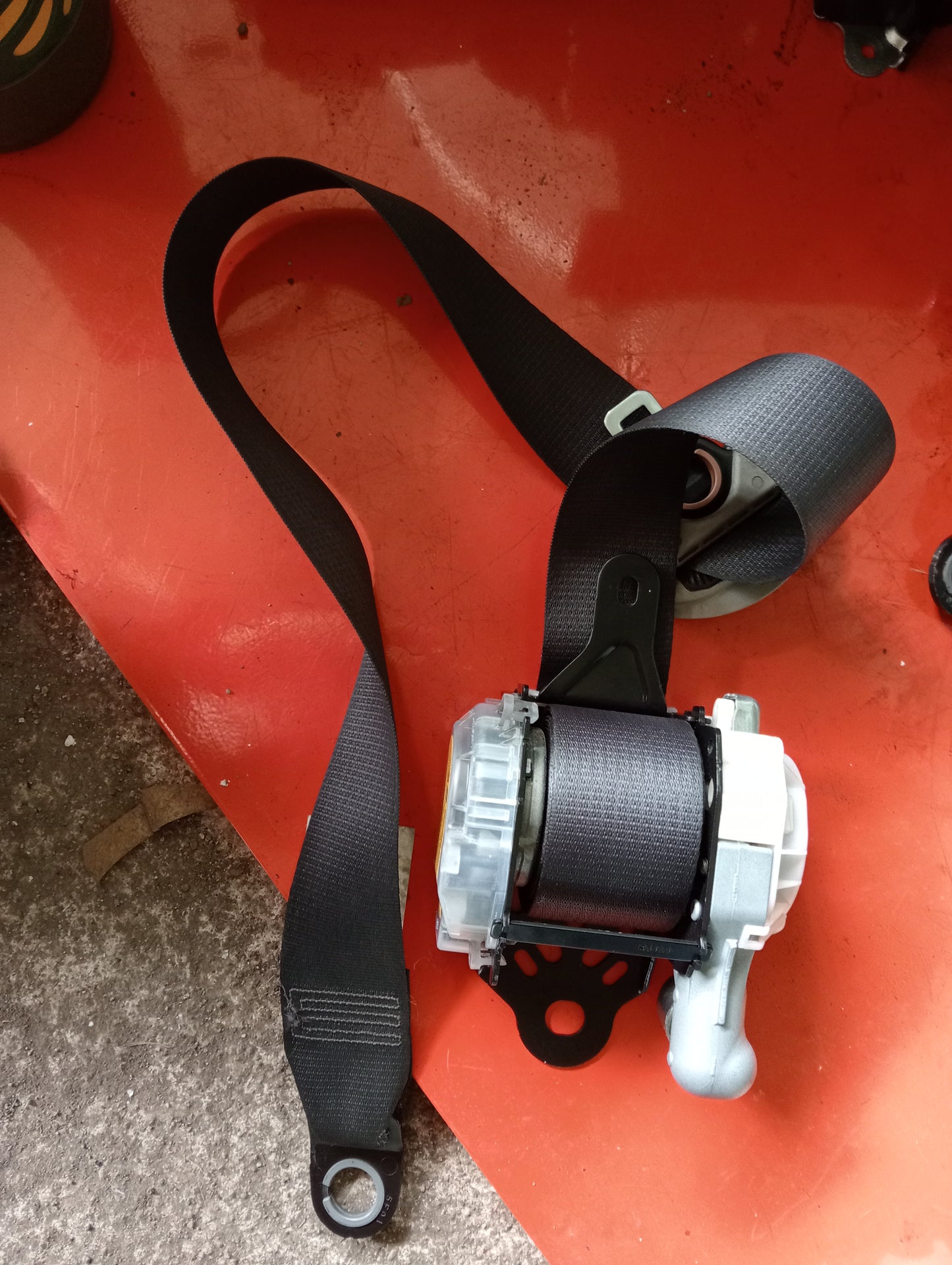 Toyota Vios | Superman | Front Driver Side Seat Belt