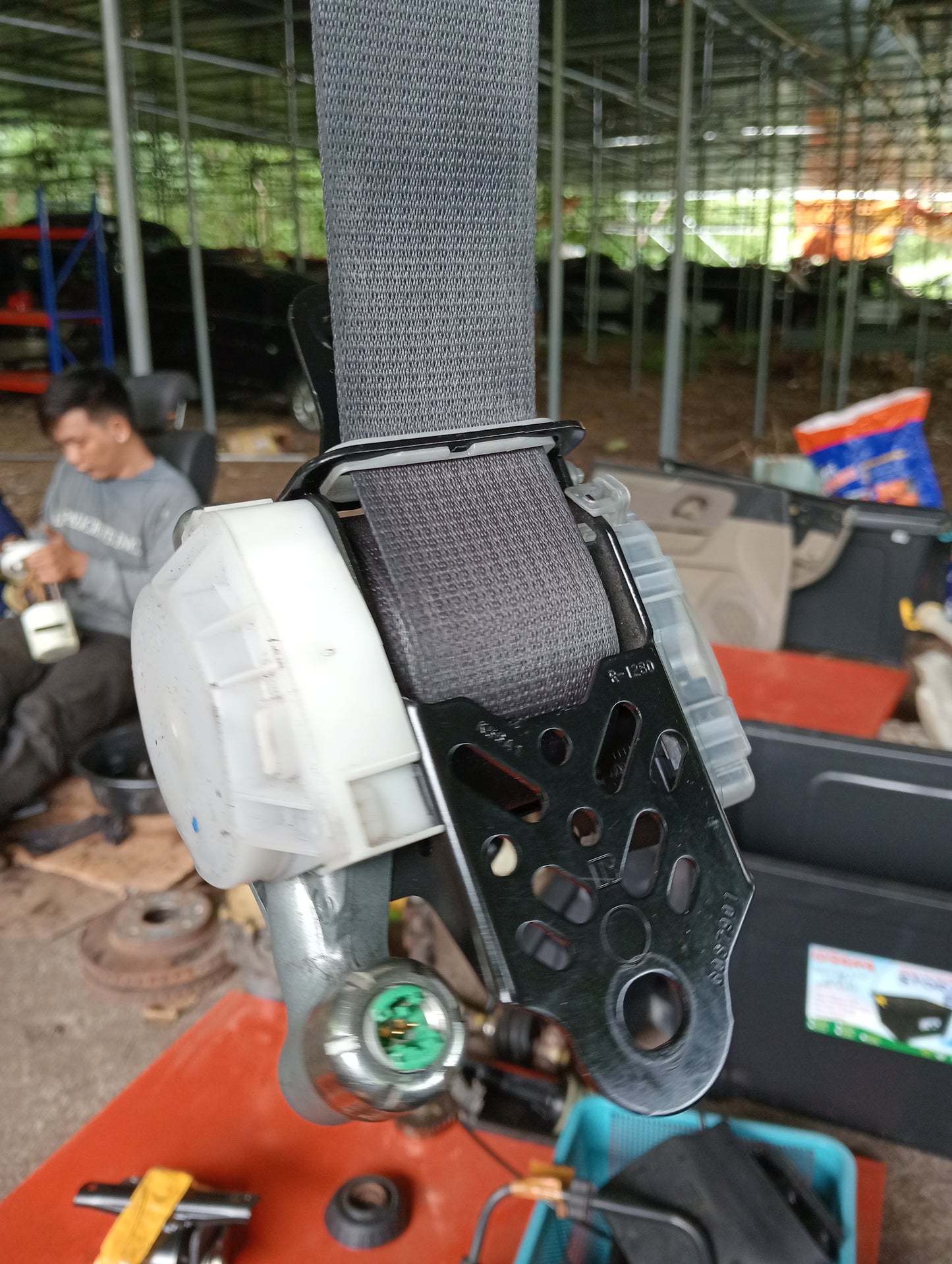 Toyota Vios | Superman | Front Driver Side Seat Belt