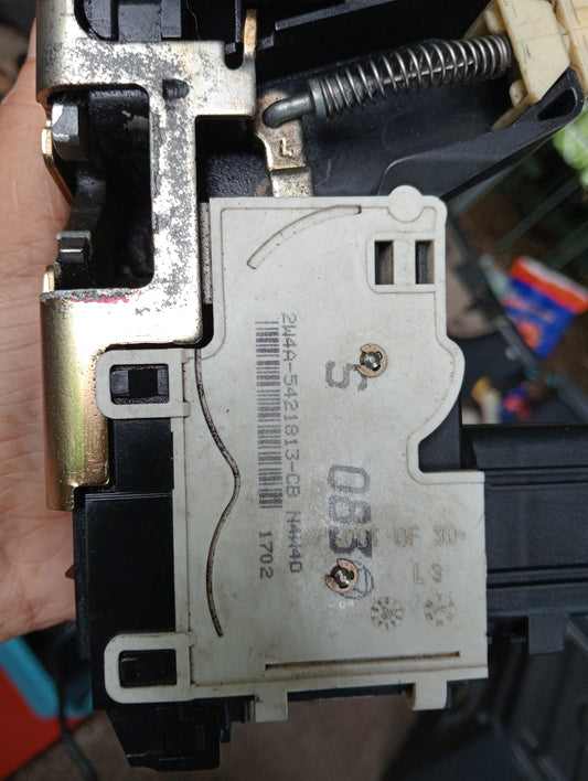 Ford Escape | 2.3 | Rear Driver Side Actuator Lock