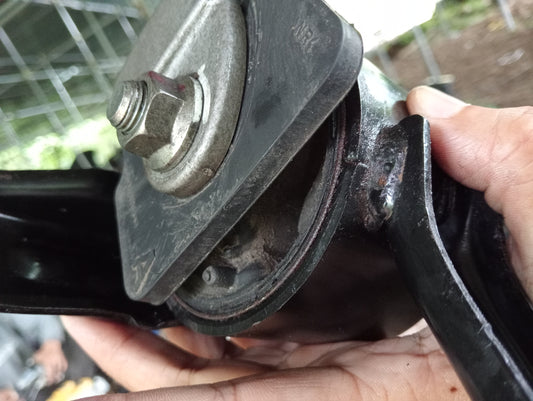 Mitsubishi | Ex | Driver Side Engine Support